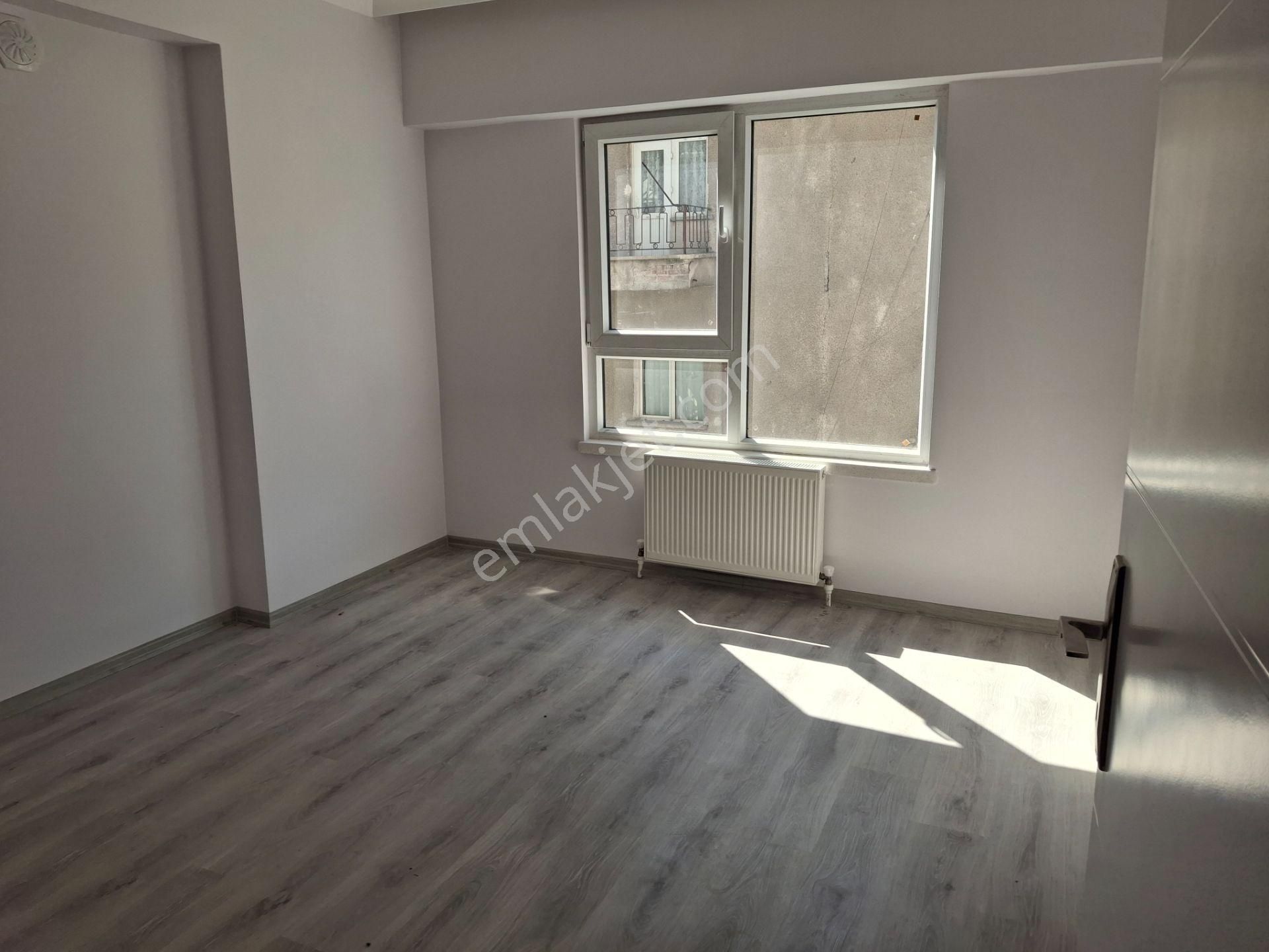 Aydınlıkevlerde Gizem Emlak^'tan 2+1 Katta Sıfır - Görsel 20