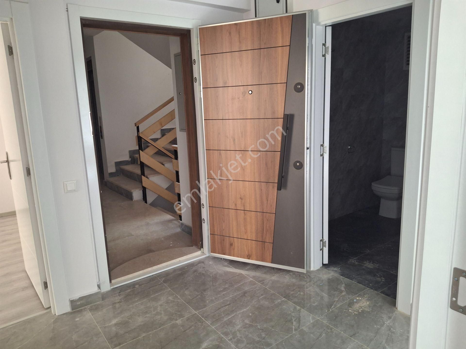 Aydınlıkevlerde Gizem Emlak^'tan 2+1 Katta Sıfır - Görsel 19