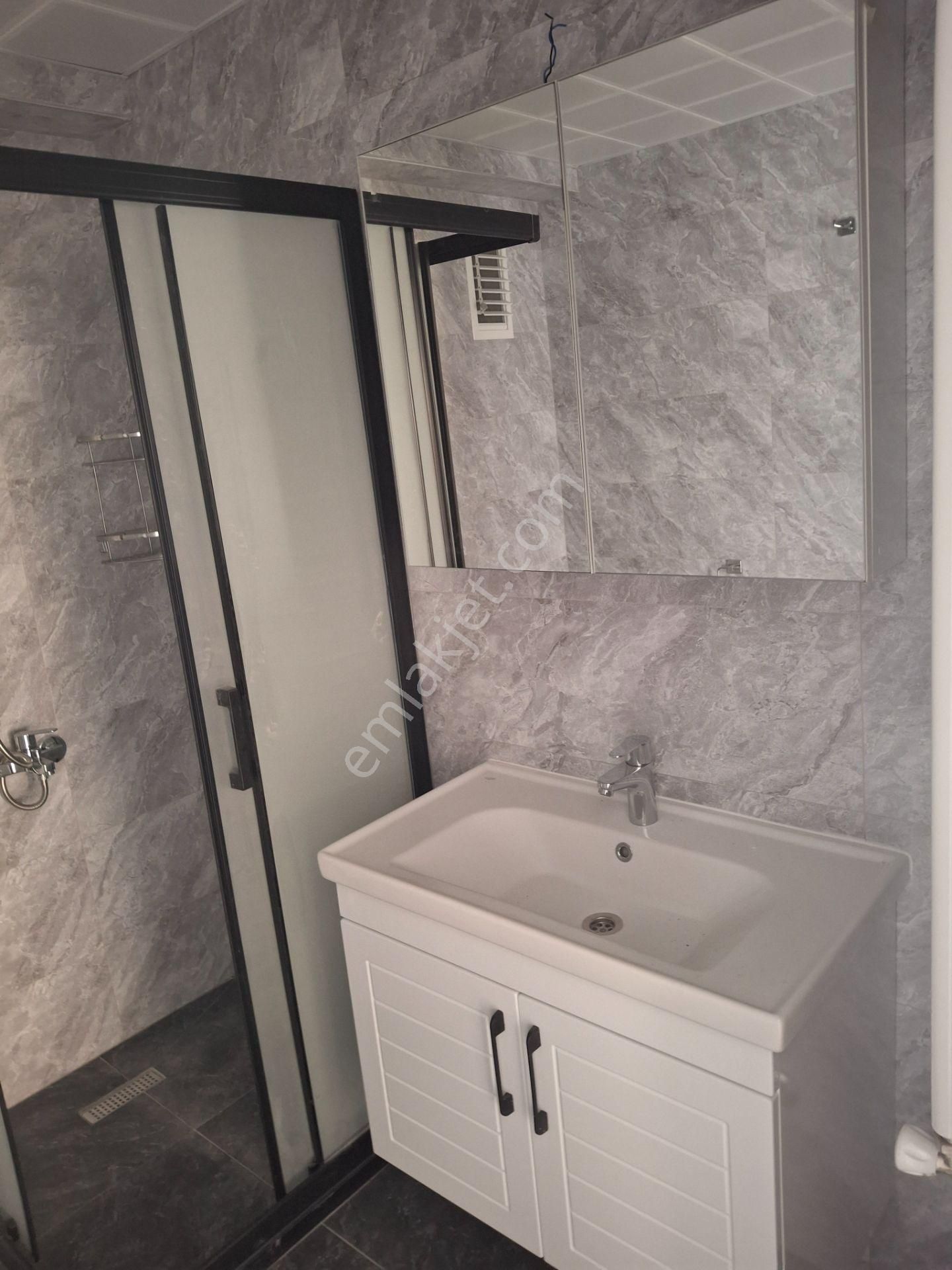 Aydınlıkevlerde Gizem Emlak^'tan 2+1 Katta Sıfır - Görsel 23