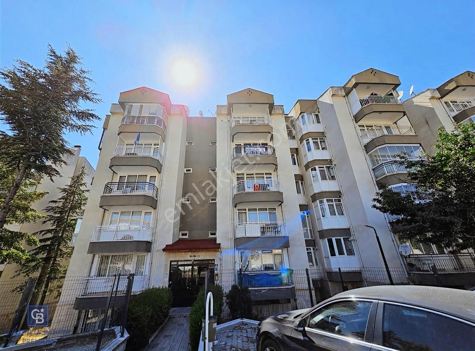 Batıkent Turgut Özal Mahallesi'nde Bakımlı 3+1 Kiralık Daire