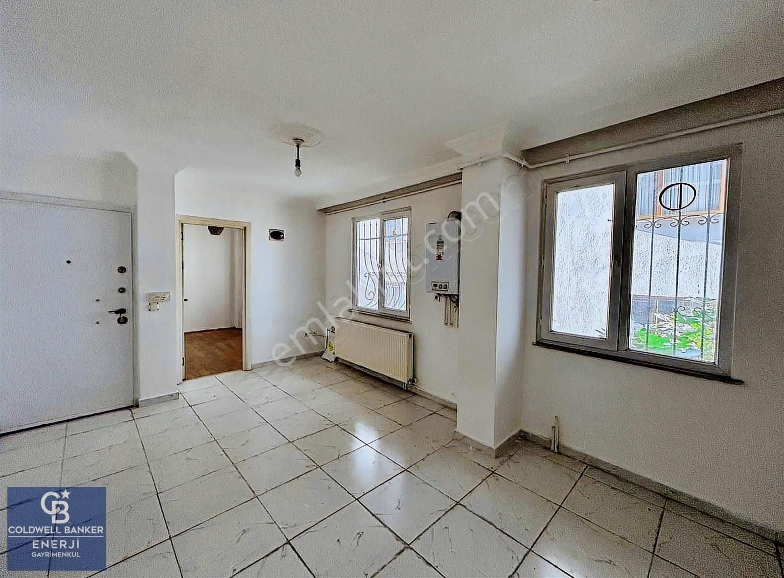 Satılık 1+1 Daire Mehterçeşme Mah. Metrobüse Yakın Konumda - Görsel 19