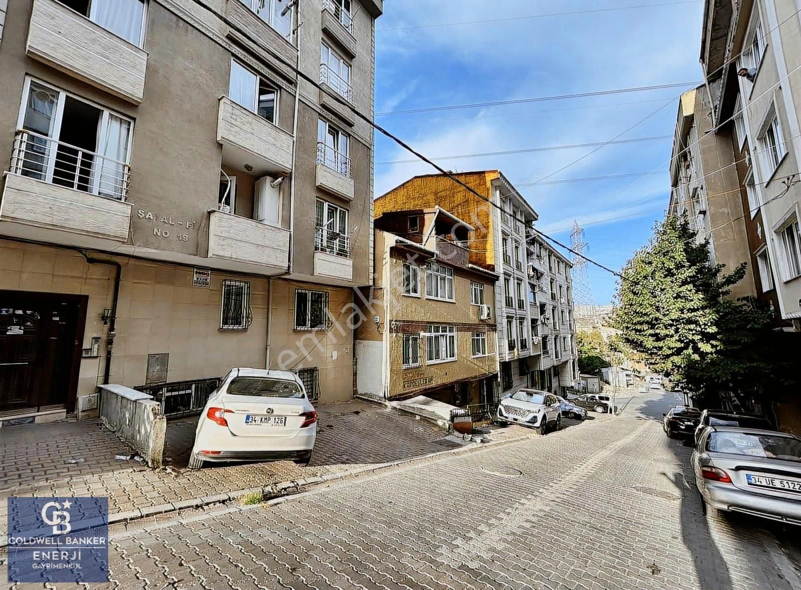 Satılık 1+1 Daire Mehterçeşme Mah. Metrobüse Yakın Konumda - Görsel 8