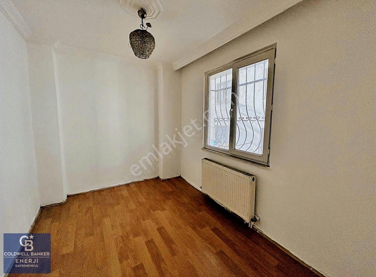 Satılık 1+1 Daire Mehterçeşme Mah. Metrobüse Yakın Konumda - Görsel 18