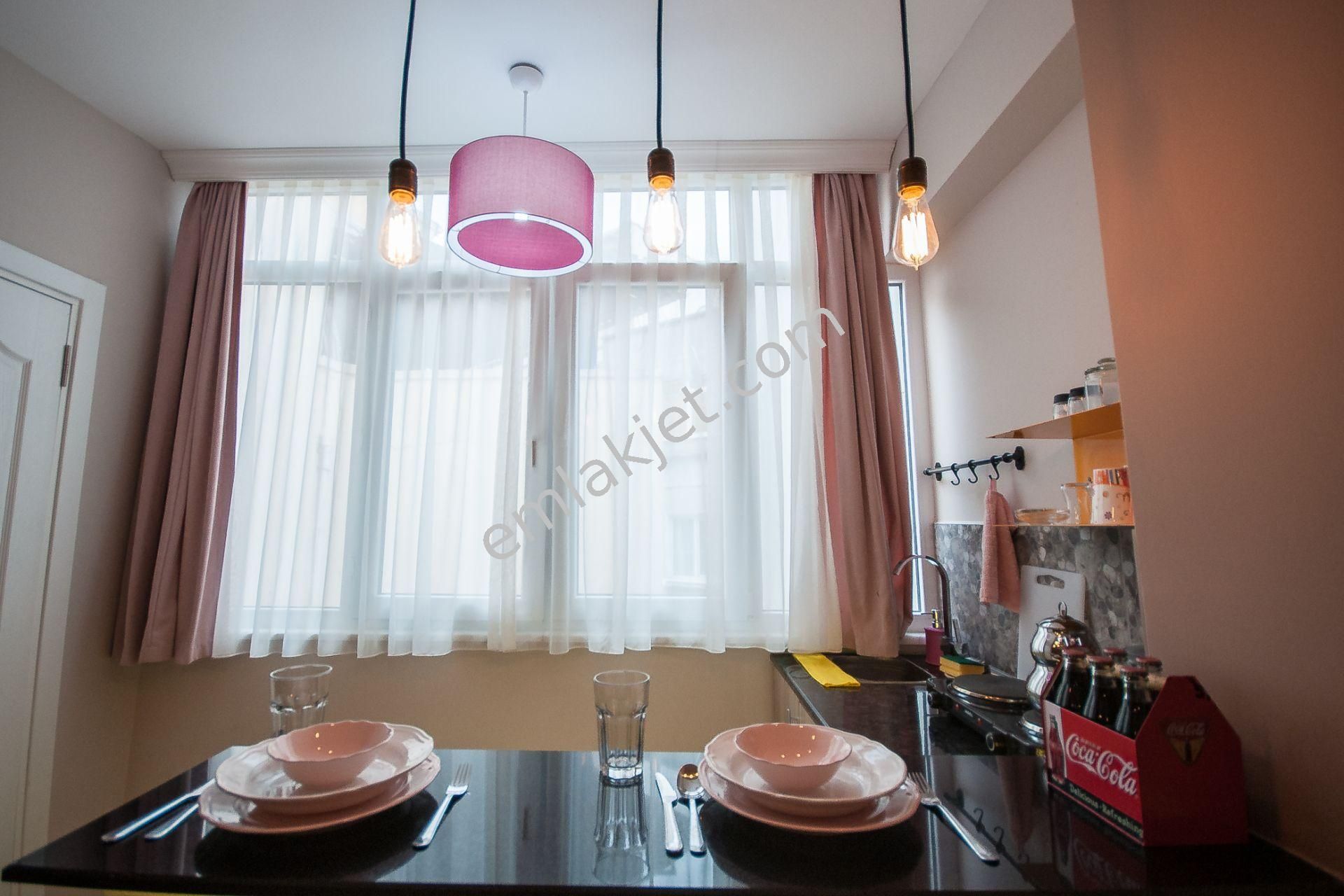 Beşiktaş Çarşıda 1+1 Studyo Daire - Görsel 7