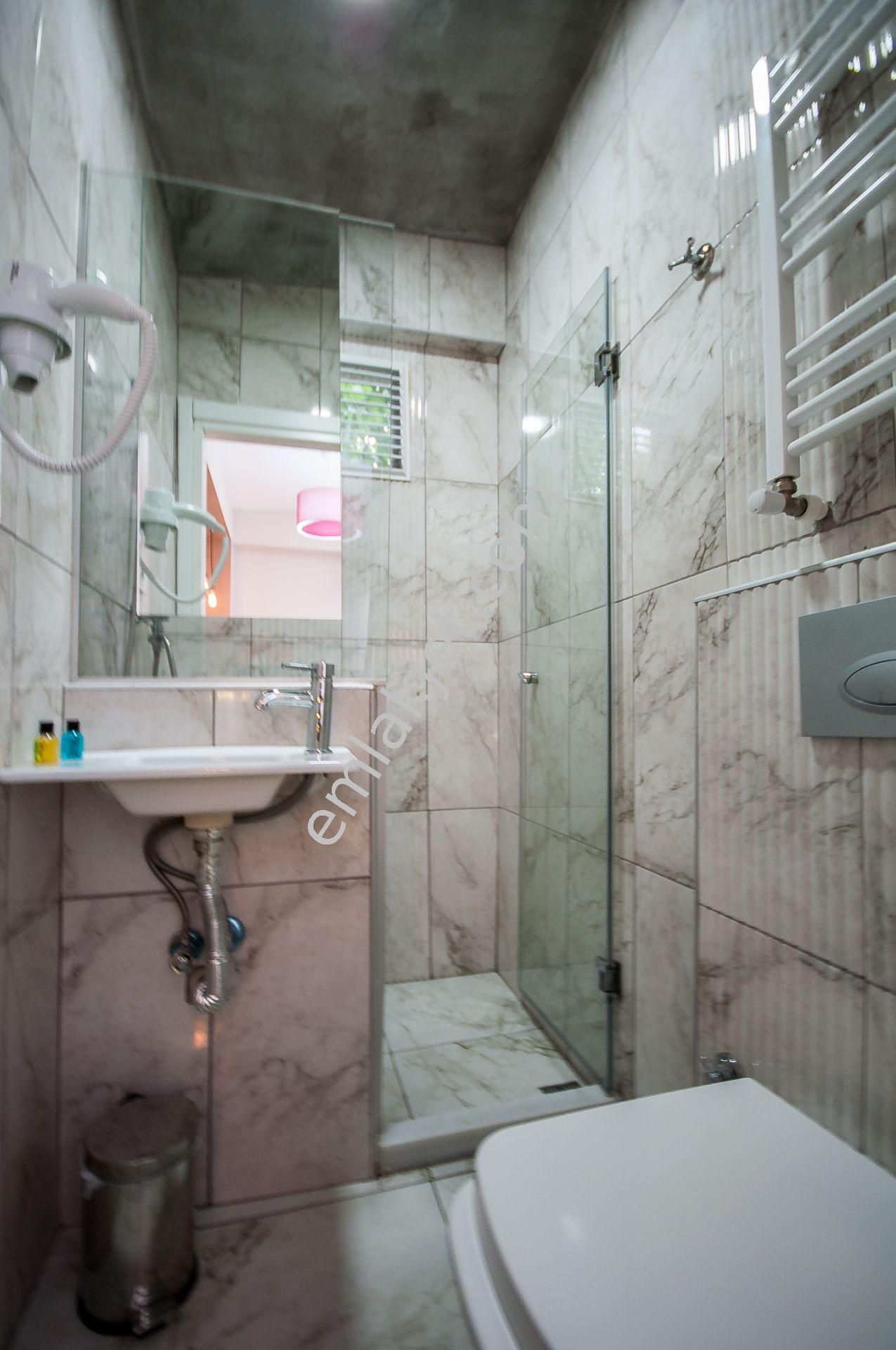 Beşiktaş Çarşıda 1+1 Studyo Daire - Görsel 9