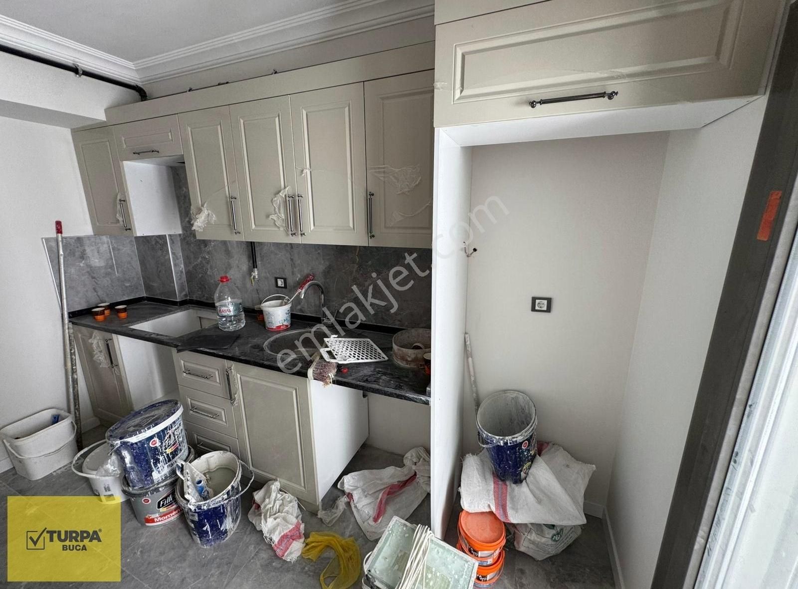 Turpa Buca'dan Forbesde Yeni Bina Kapalı Mutfak Doğalgazlı Daire - Görsel 24