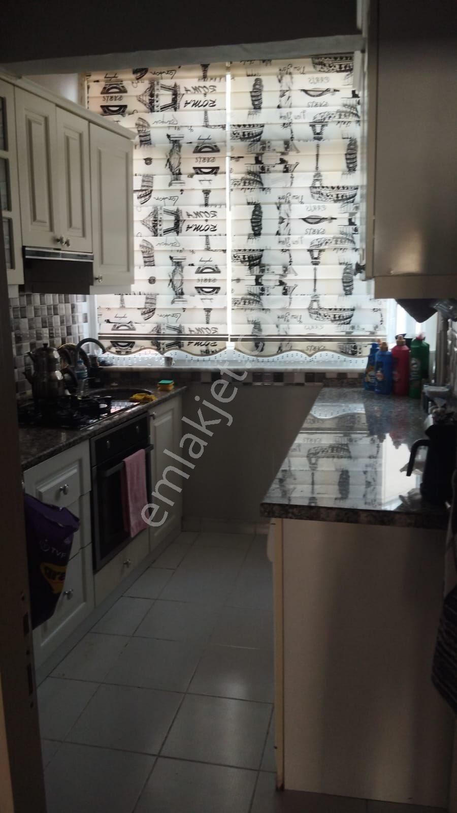 Fatih Kocamustafapaşa Meydan Civarı 2+1 Daire - Görsel 9