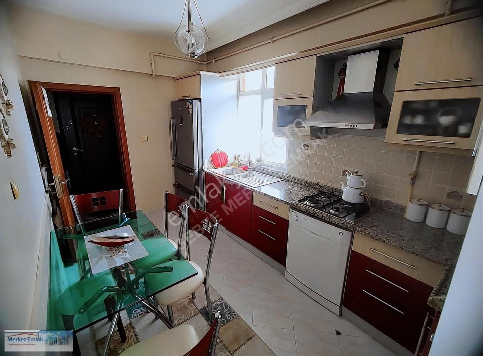 Merkez Gayrimenkul Armağan'dan 2+1 110m2 2.kat Genis Salon Mutfk - Görsel 12
