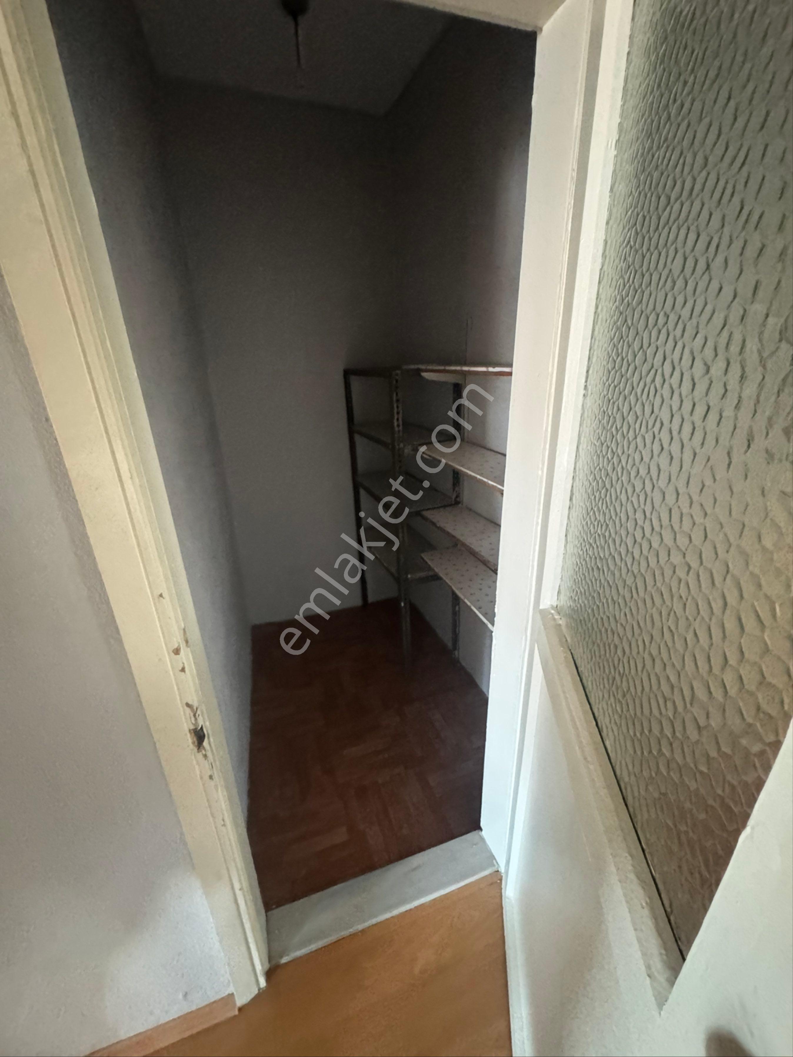 Çarşı Merkezinde 3+1 Satılık Daire - Görsel 7