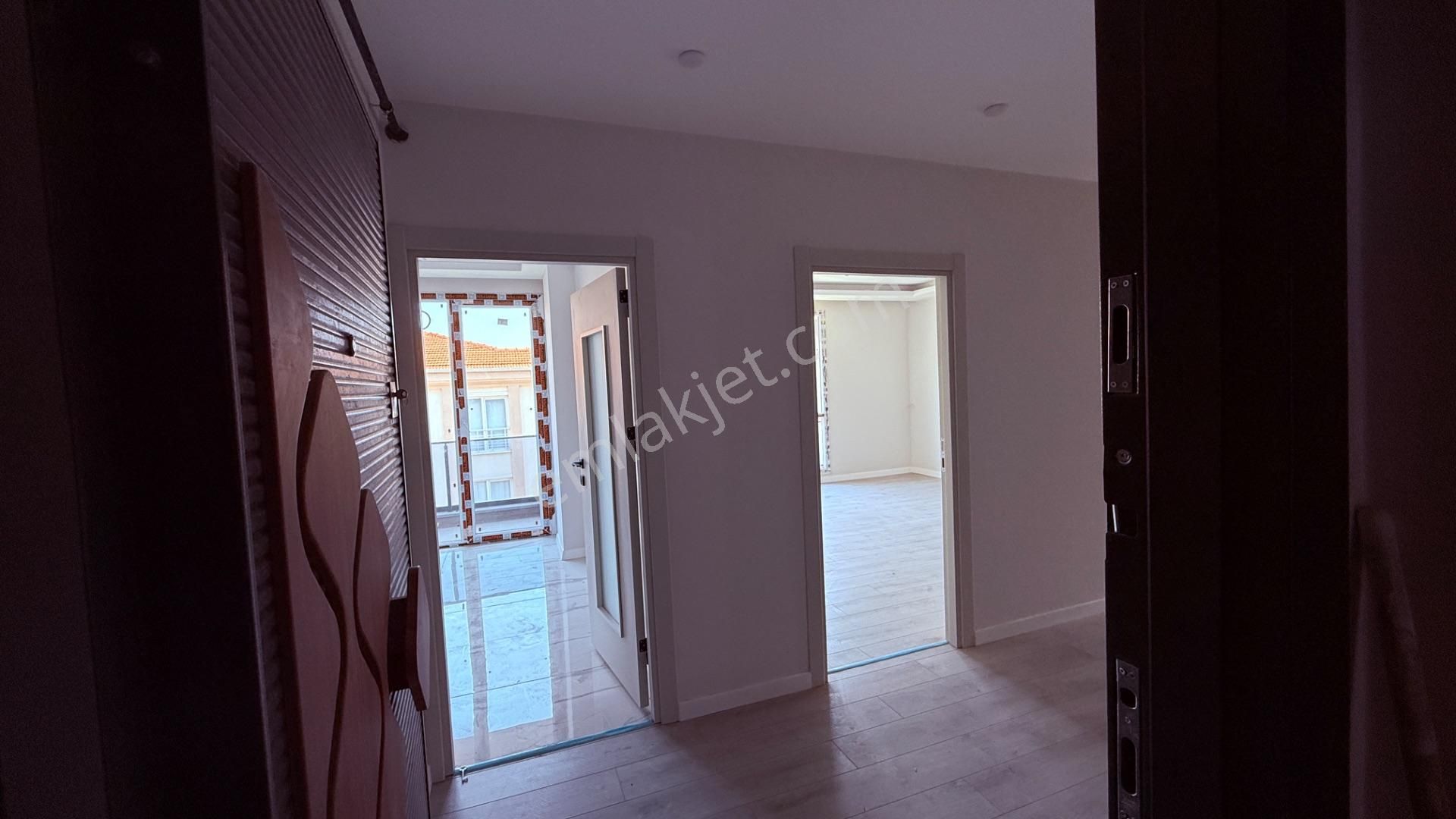 Wisrem Den Silivri Merkezde Kapalı Otoparklı Sitede 3+1 Dubleks - Görsel 23