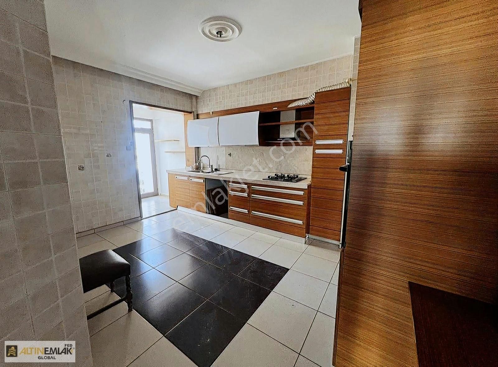 Kayseri Park Karşısında Manzaralı Ve Konforlu 4+1 Daire - Görsel 11