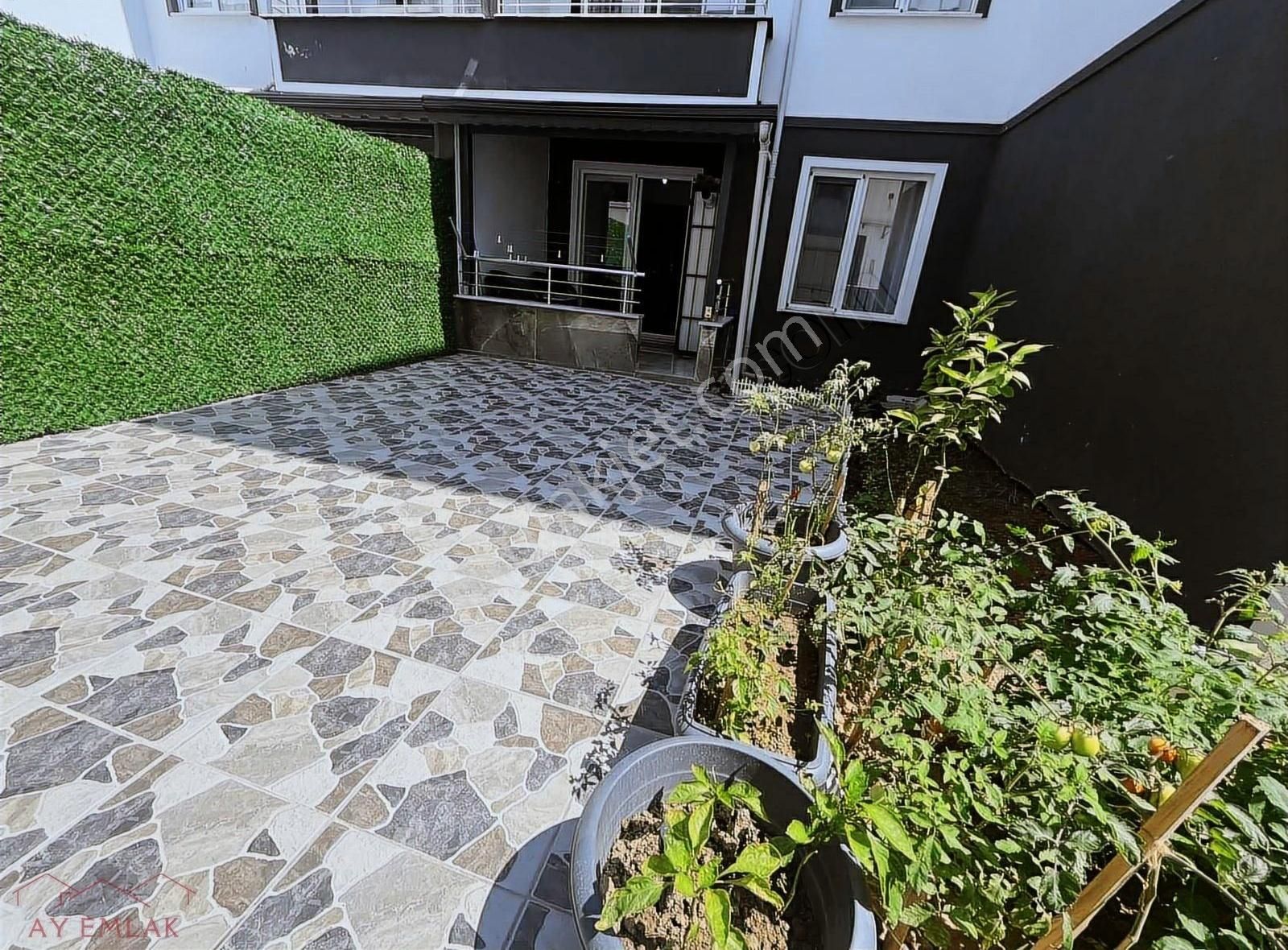 Devlet Hastanesine Yakın Bahçeli Full Eşyalı Kiralık 1+1 Daire.