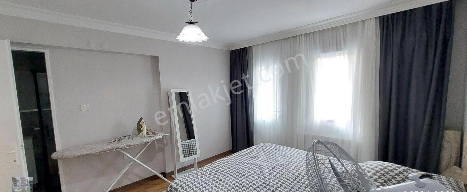 Karşıyaka Zübeyde Hanım Mah De Full Tadilatlı Ara Kat Satlık 3+1 Kanıt Emlak - Görsel 11