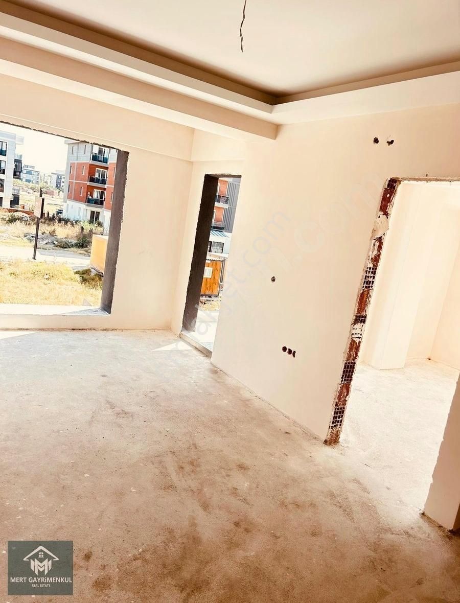 Seyrek Merkezde Satılık 45m2 Sıfır 1+1 Daire - Görsel 4