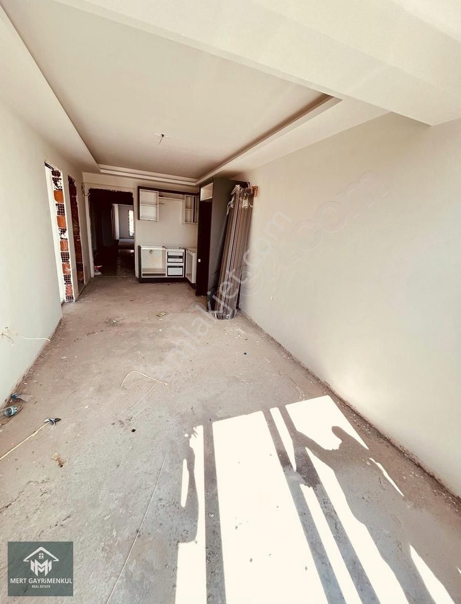 Ugurmumcuda Hastane Yakını Satılık Sıfır 50m2 1+1 Daire