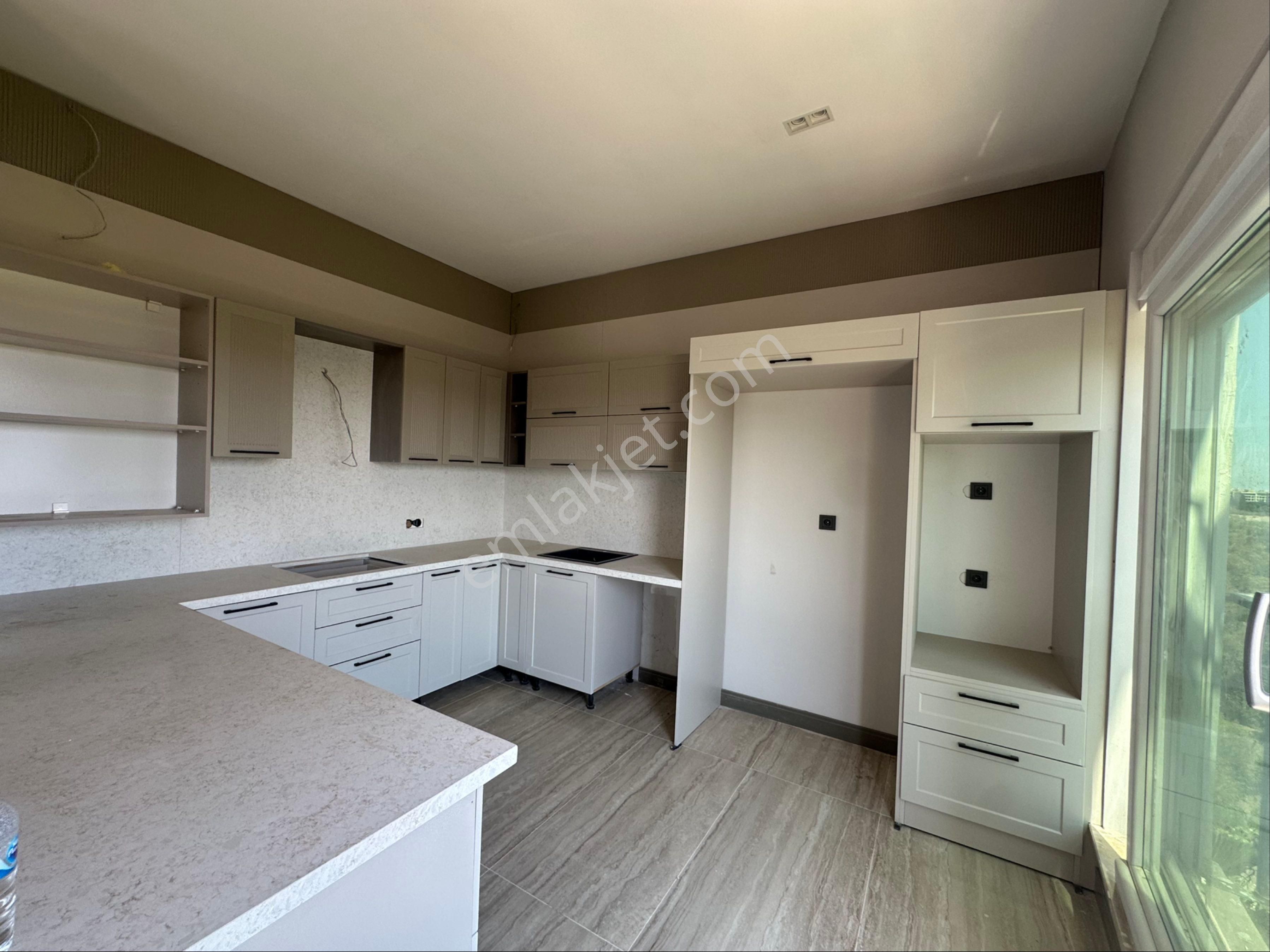 Deniz Manzaralı Saray Gibi Ev ! - Görsel 3