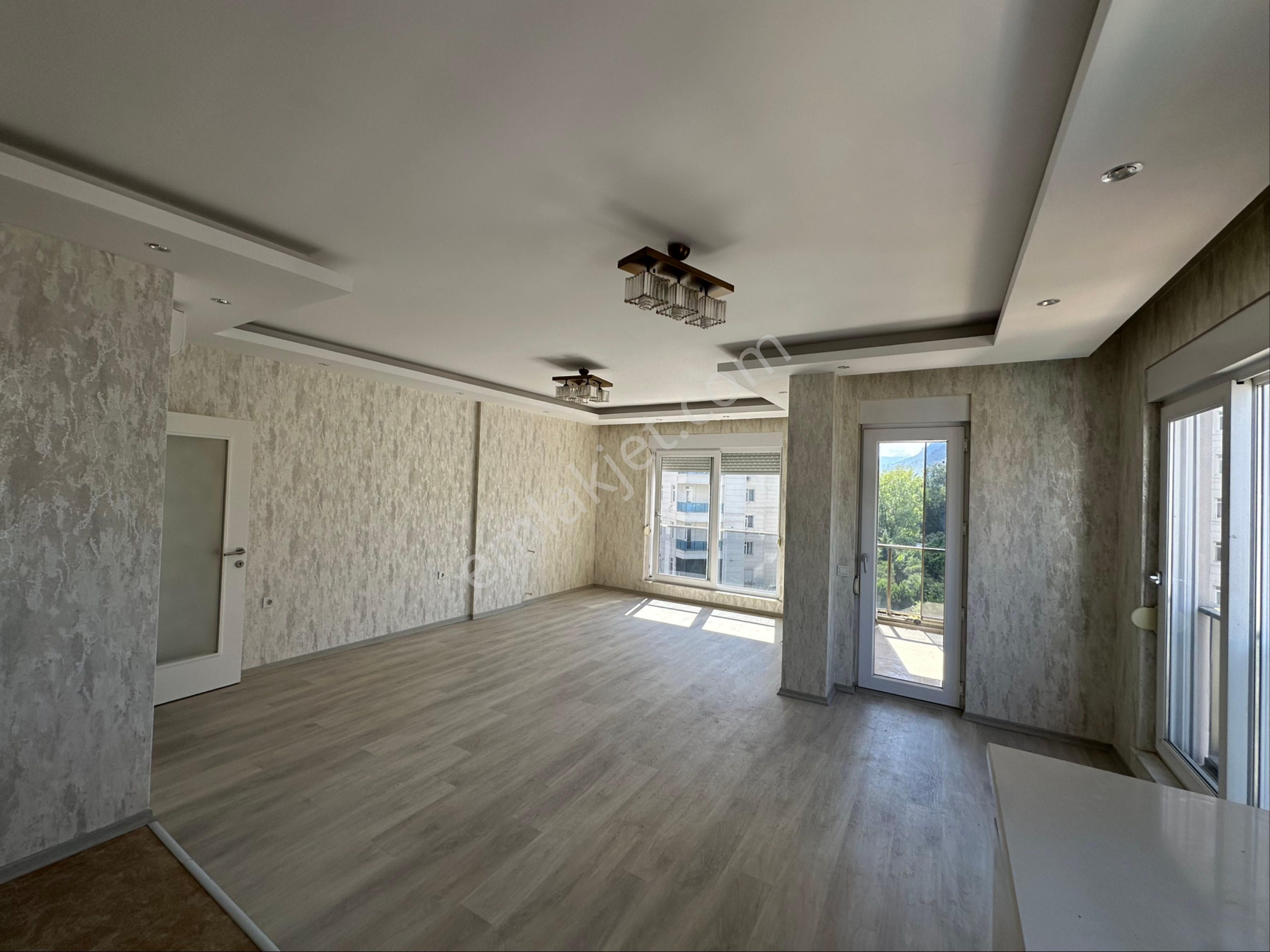 Ultra Lüx 4+1 Geniş Havuzlu Dublex Daire - Görsel 3