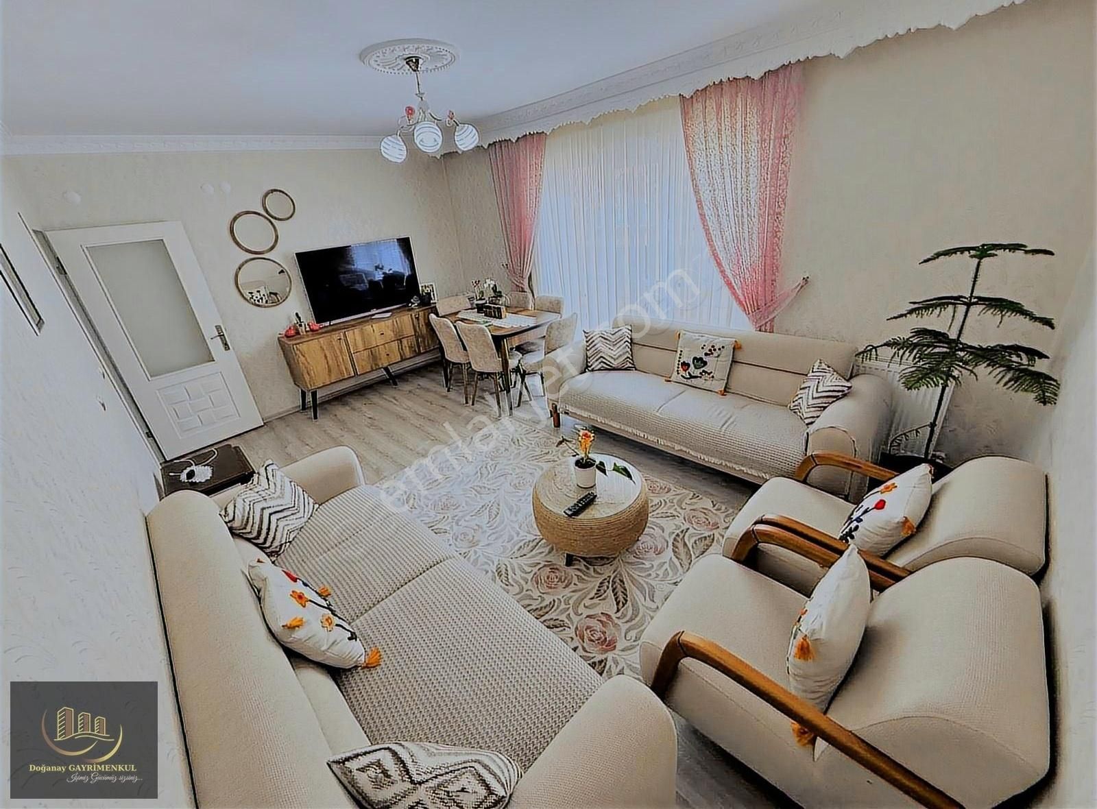 Doğanay Gayimenkulden Tandoğan Mahallesinde Ara Kat Yapılı Daire