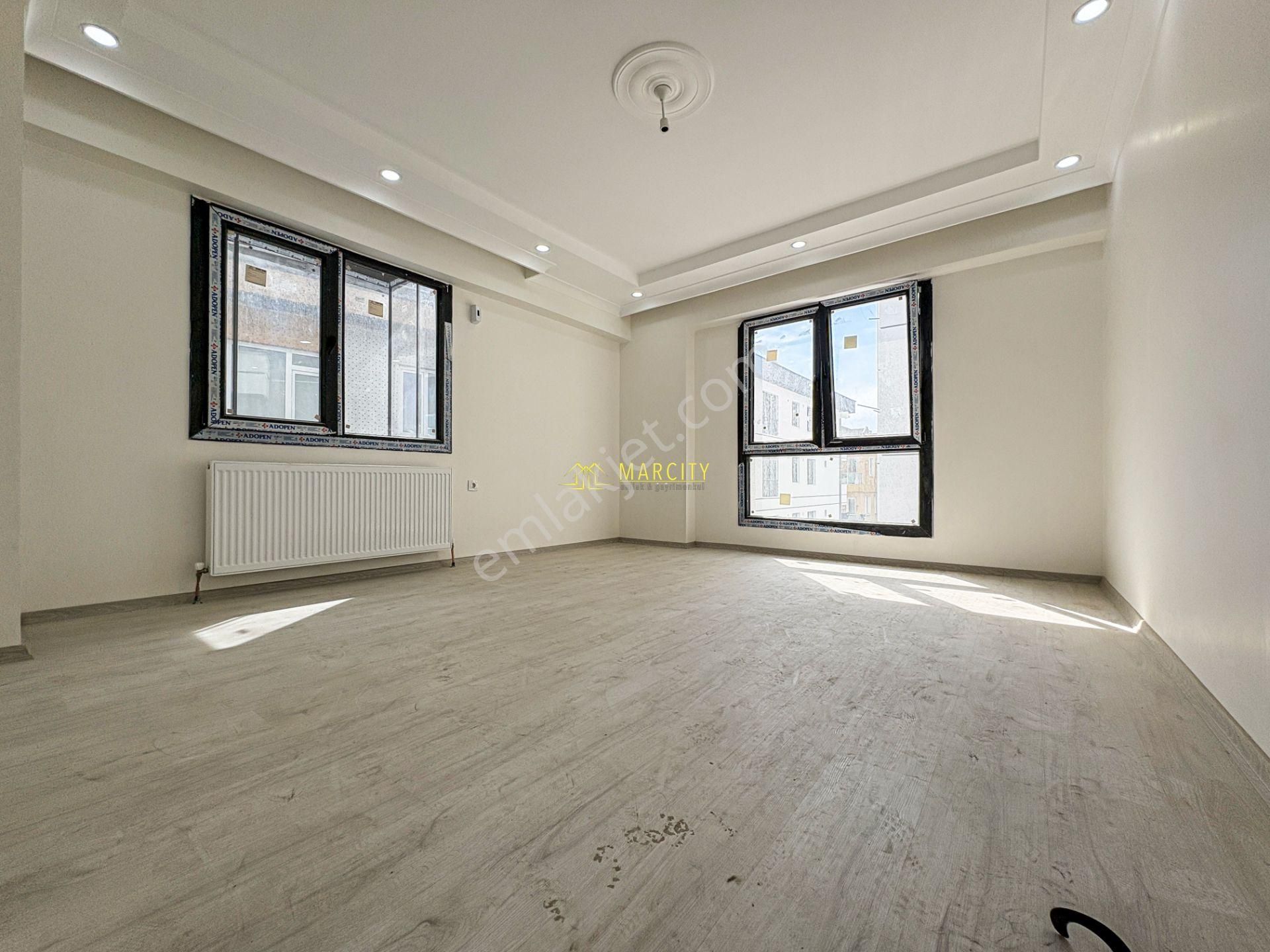 Çavuşpaşa Cadde Üzeri Kiralık 2+1 Sıfır 95m²