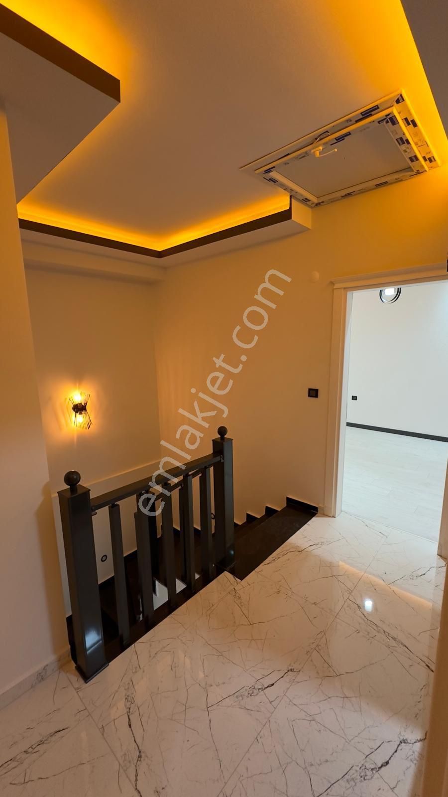 Hisar Mahallesinde Bu Fiyata Yol Böyle Bir Villa - Görsel 17