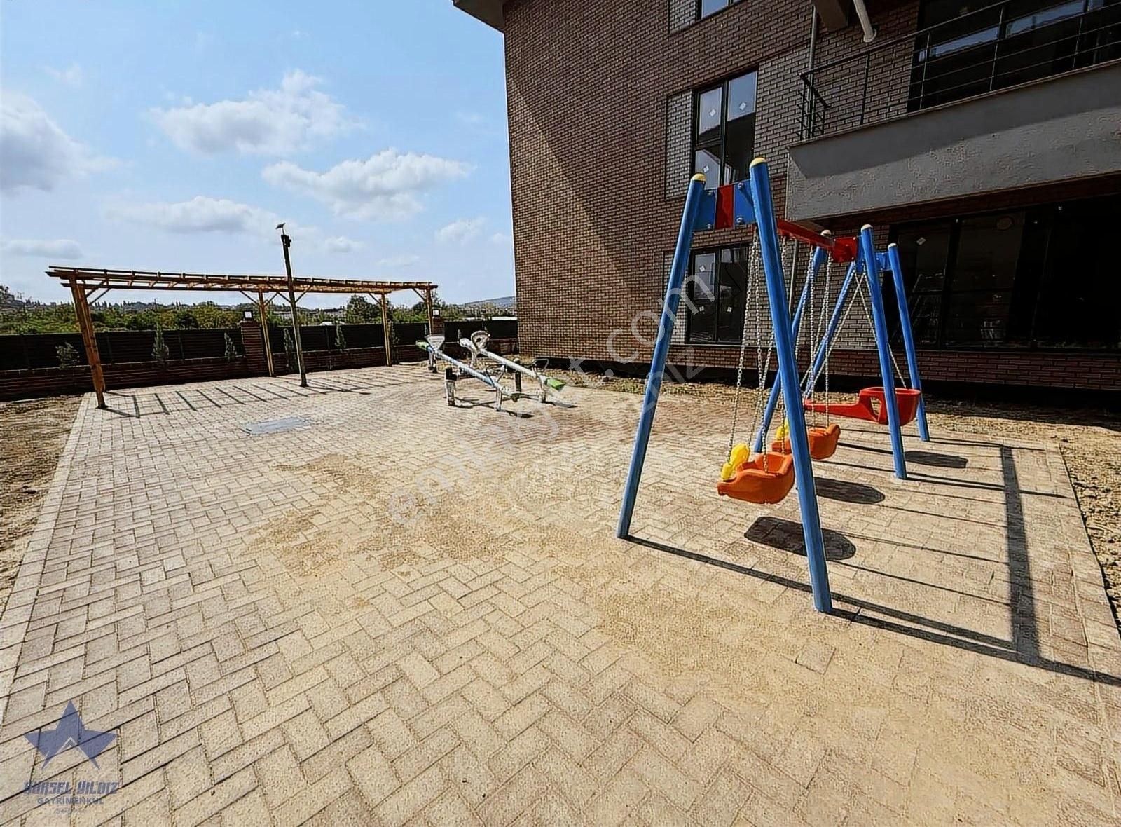2+1 85 M2 Site İçi Tuna Mahallesi'nde Sıfır Kiralık Daire