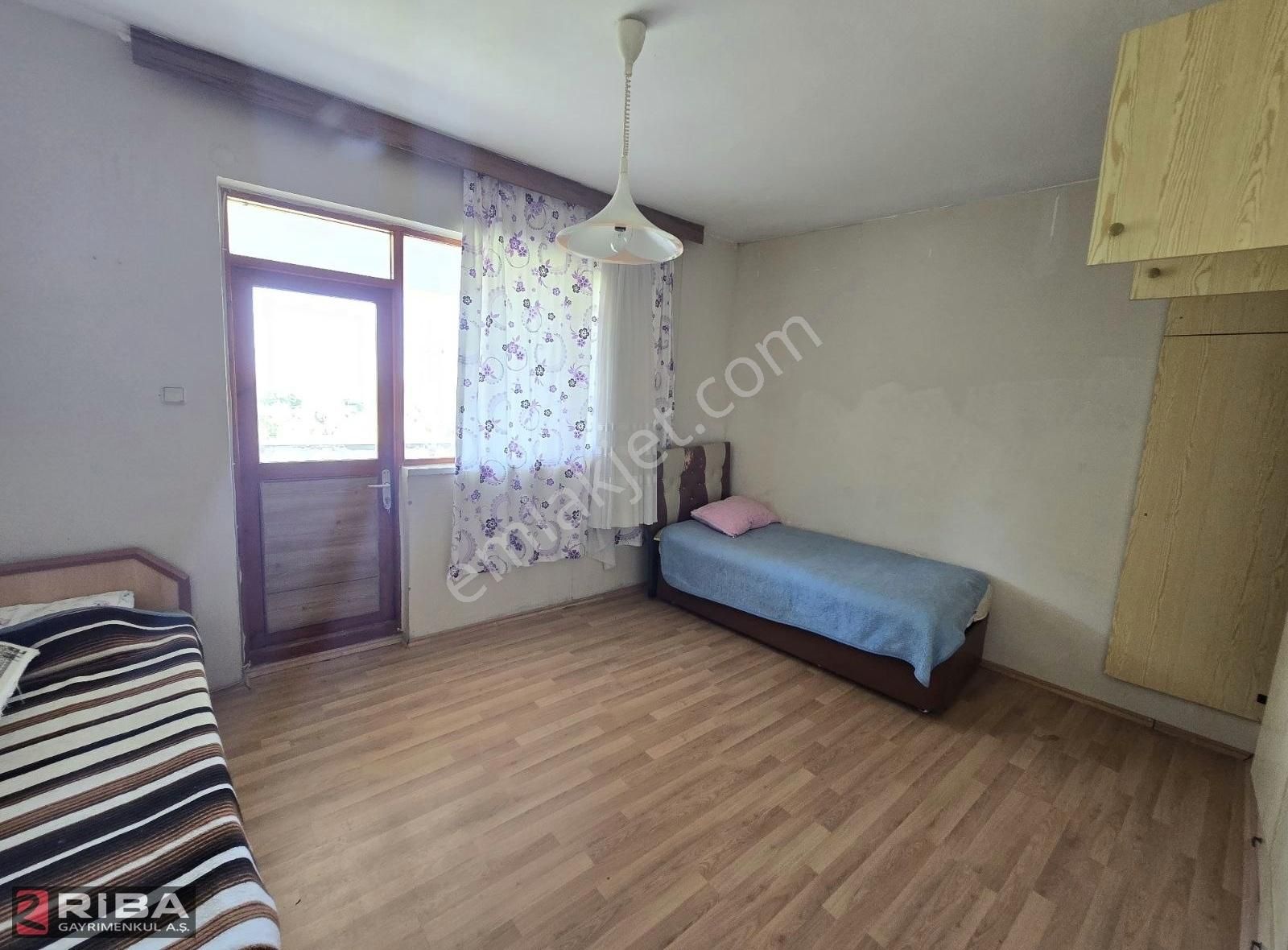 Gürpınar'da Muhteşem Manzaralı Müstakil Ev - Görsel 12