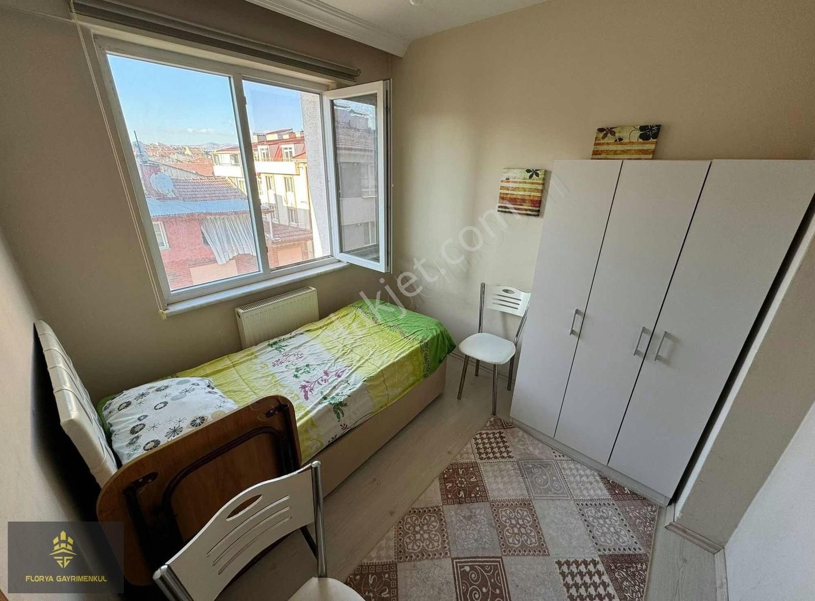Üniversite Yakını Full Eşyalı Temiz Ferah 1+1 Daire