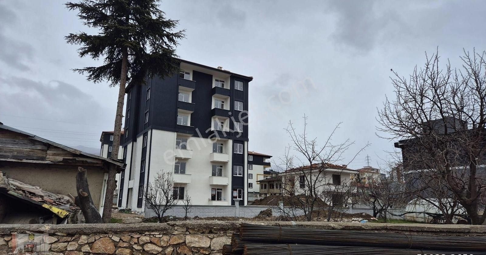 Güneşli Mahallesinde Satılık Sıfır 1+1 Daire