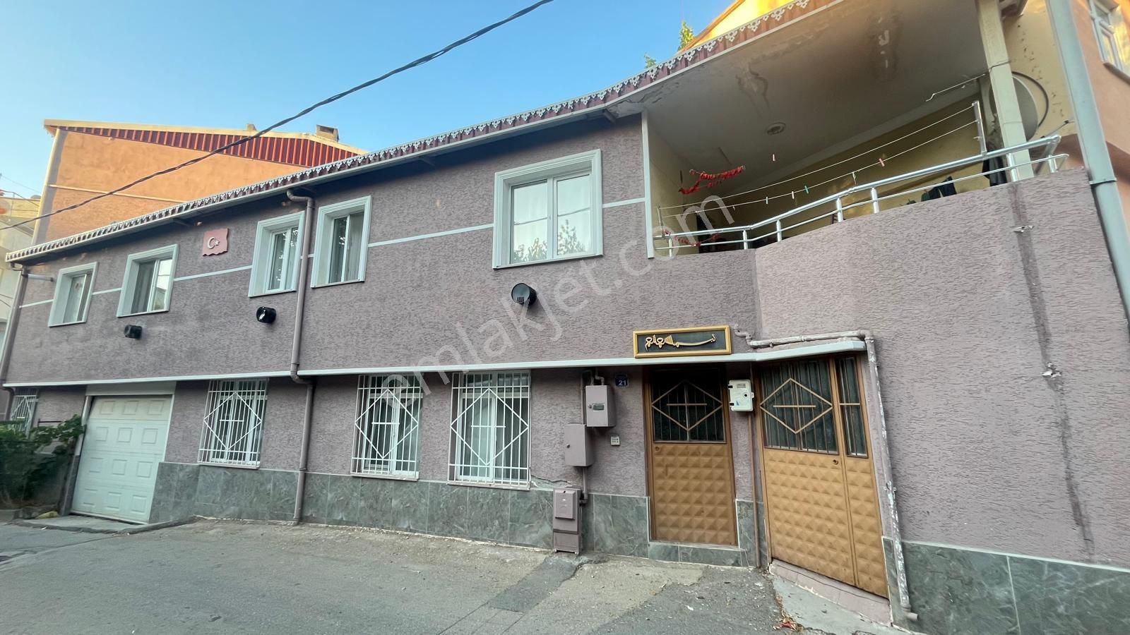 Uludağ'ın Eteği Akçağlayan'da 2 Katlı Müstakil Ev