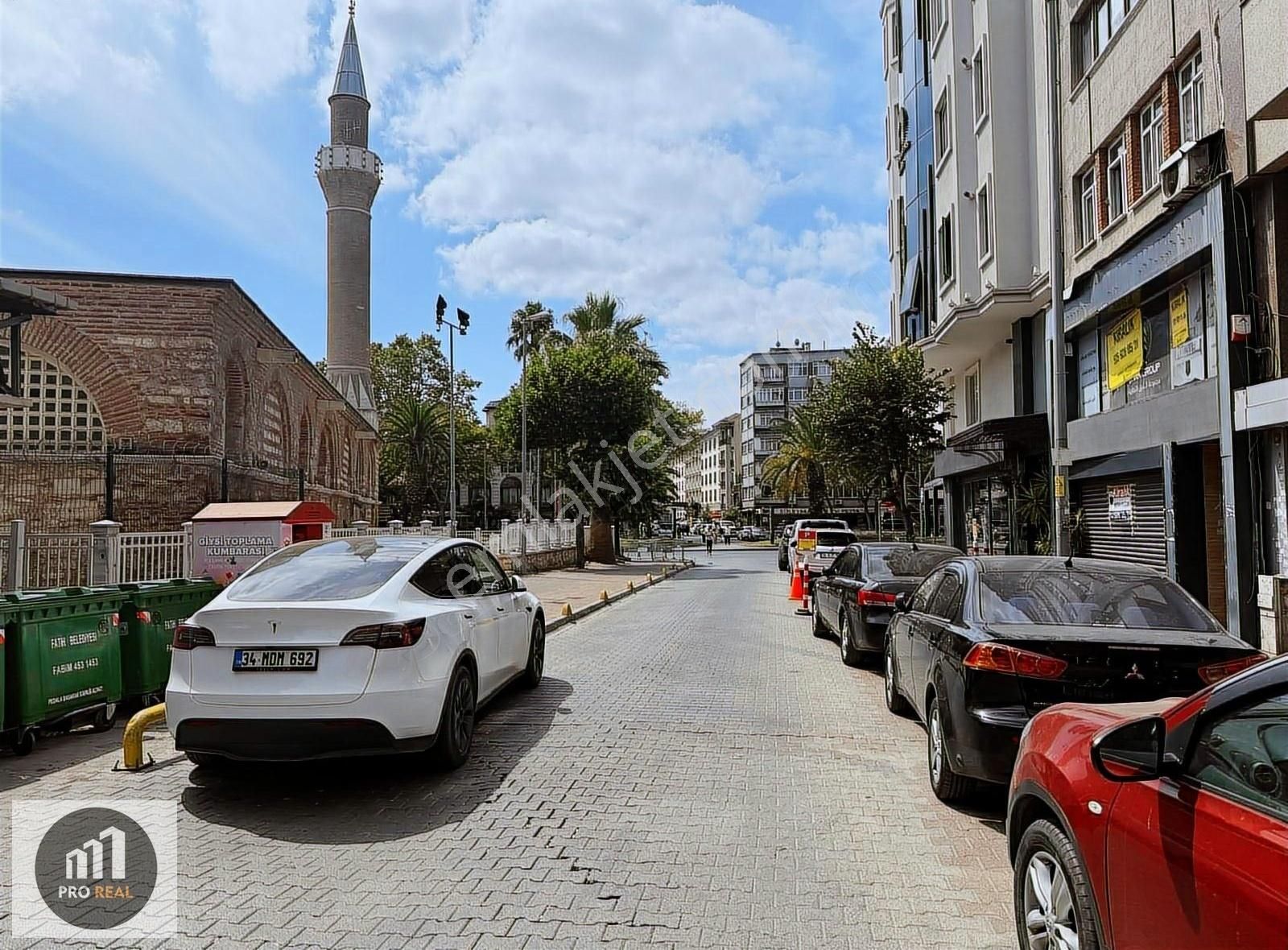Vatan Caddesi Arkası Merkezi Konum Ofise Uygun Kiralık 2+1 Daire
