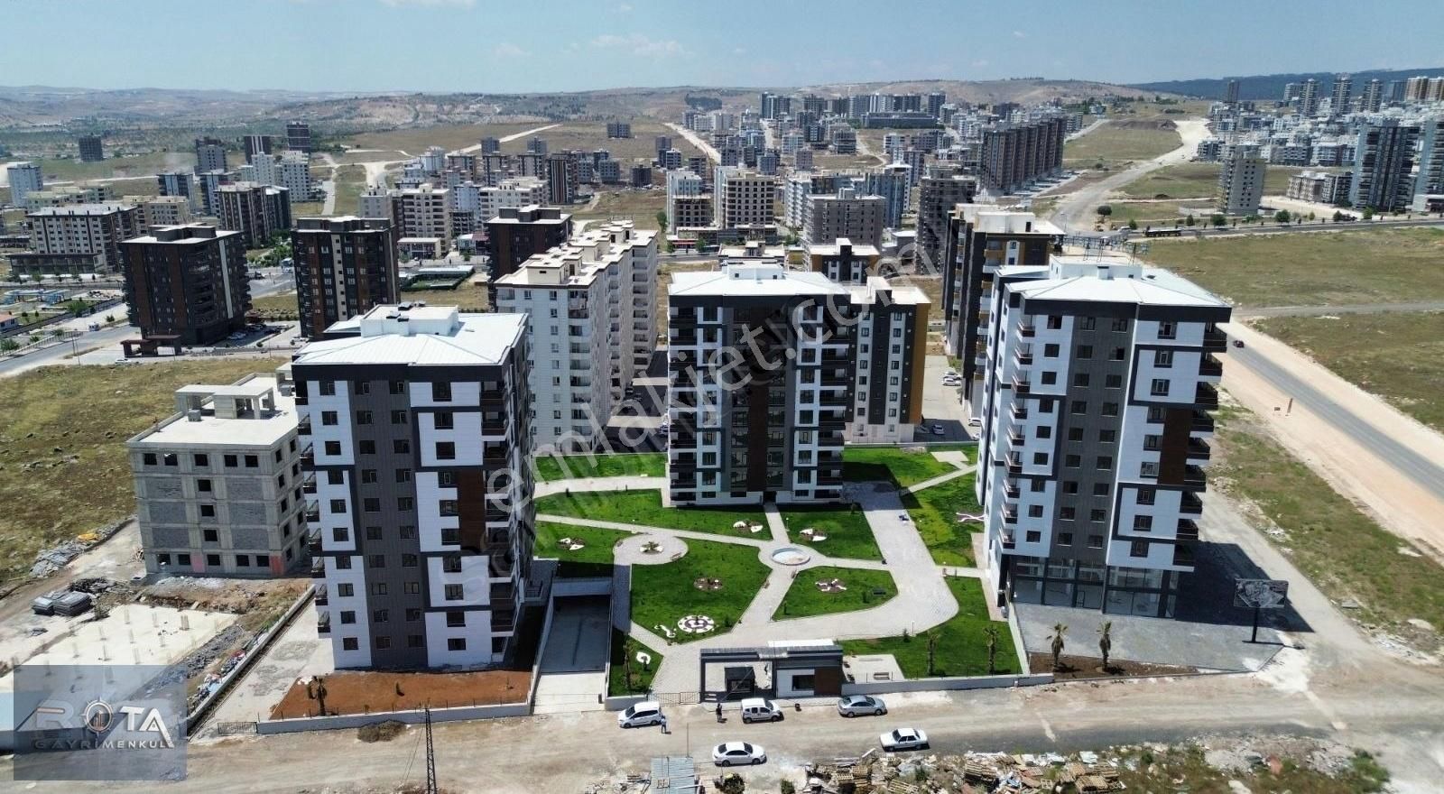 Rota Emlak'tan Mehmetçik'te Karaağaç Sitesinde 5+1 Takasa Açık