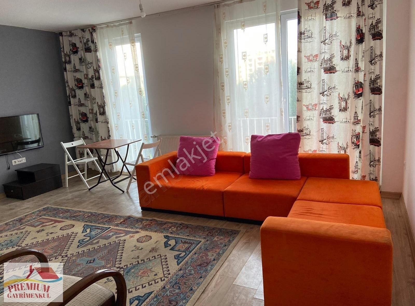 Kayaşehir 19. Bölge Kiralık 1+1 Eşyalı Daire