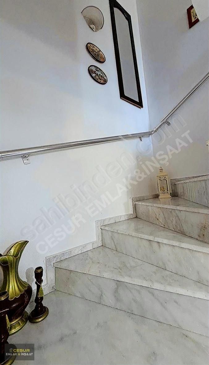 İzmir Dikili Petekkent Sitesinde Satılık 3+1 Eşyalı Villa - Görsel 10