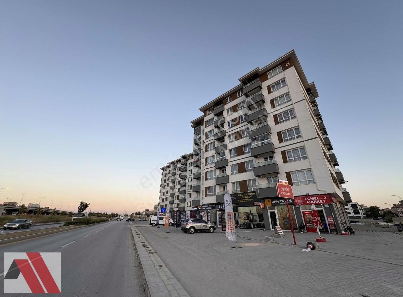 Sümbüller'den Site İçi Gün Boyu Manzaralı Arakat Lüx 1+1 Daire