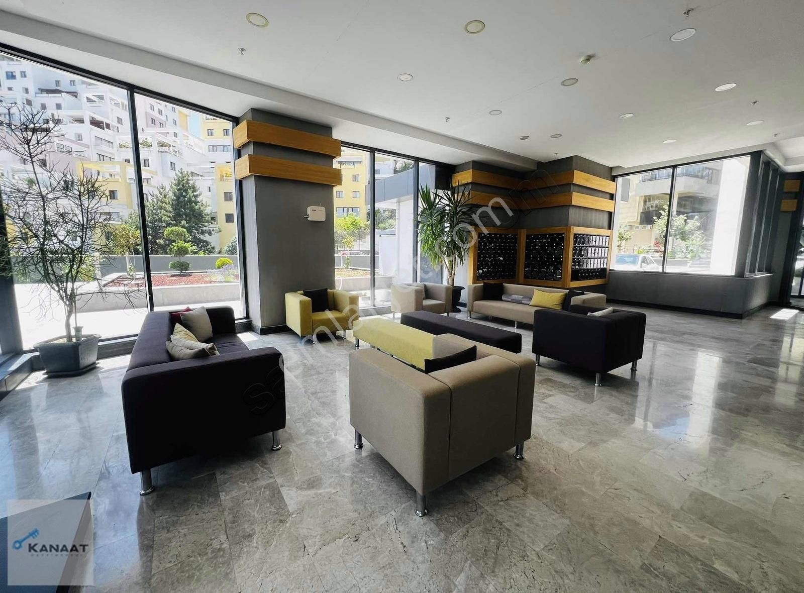 Kanaat'ten Pylon Residence 4+1+ebb+giyinme Oda Manzaralı 225 M2