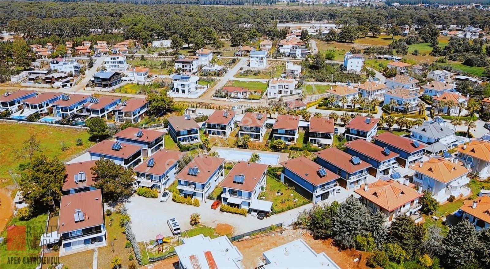 Antalya Döşemealtı Nebiler Mevkii Site İçi Satılık Villa