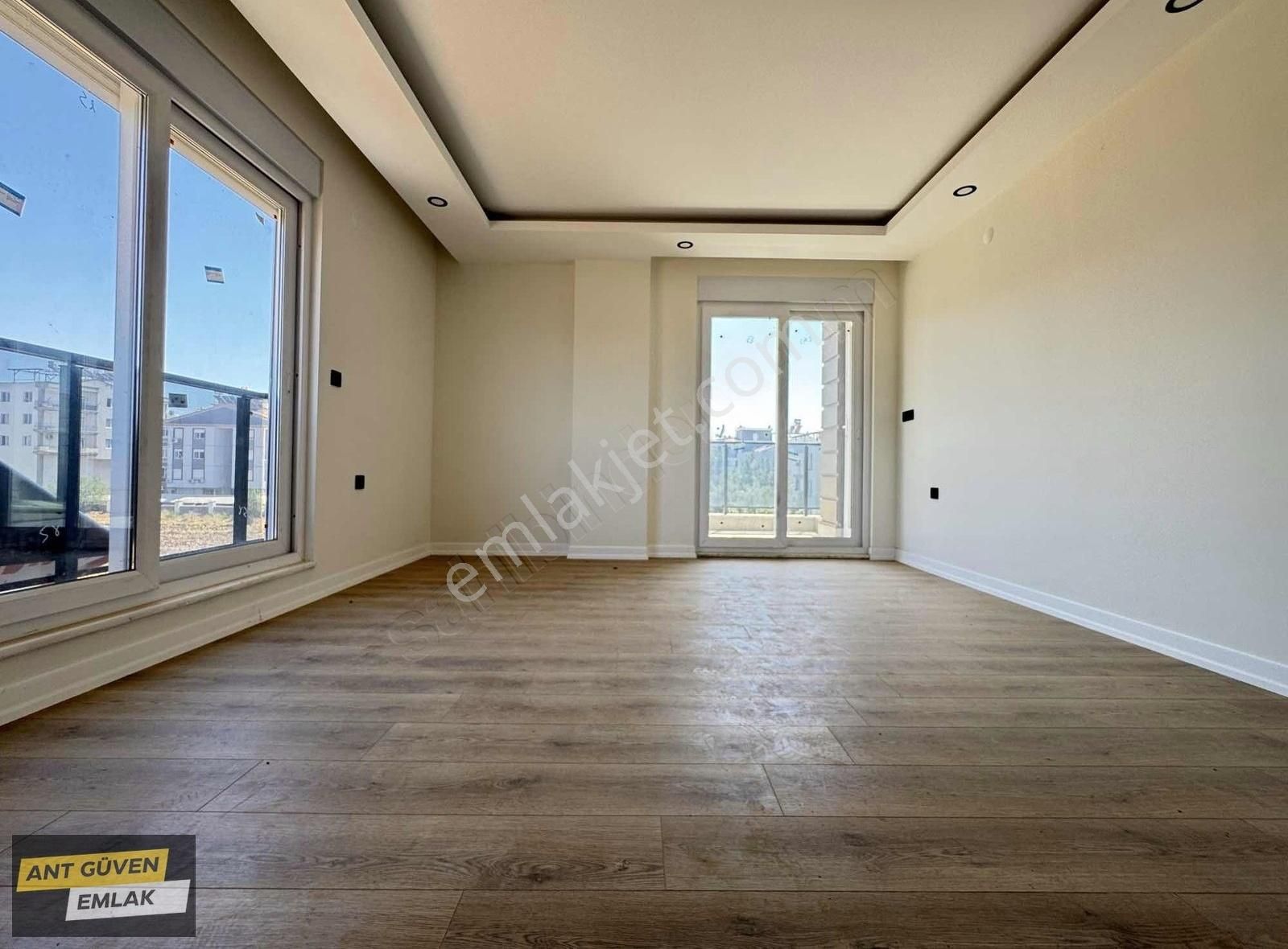 Bahçeyaka Mh 2+1 Ara Kat 105 M2 Cam Balkonlu Ankastre Setli - Görsel 4