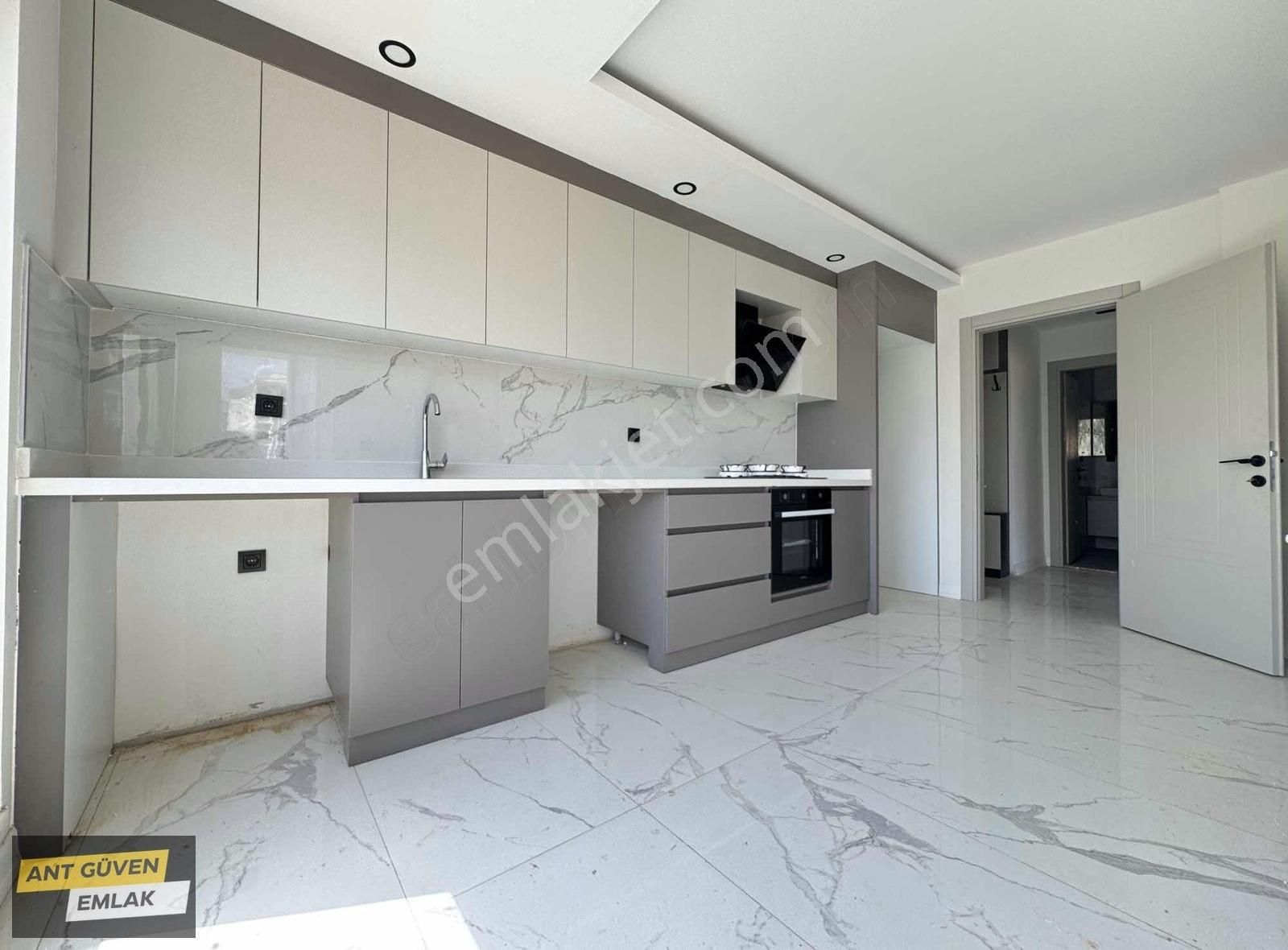 Bahçeyaka Mh 2+1 Ara Kat 105 M2 Cam Balkonlu Ankastre Setli - Görsel 18