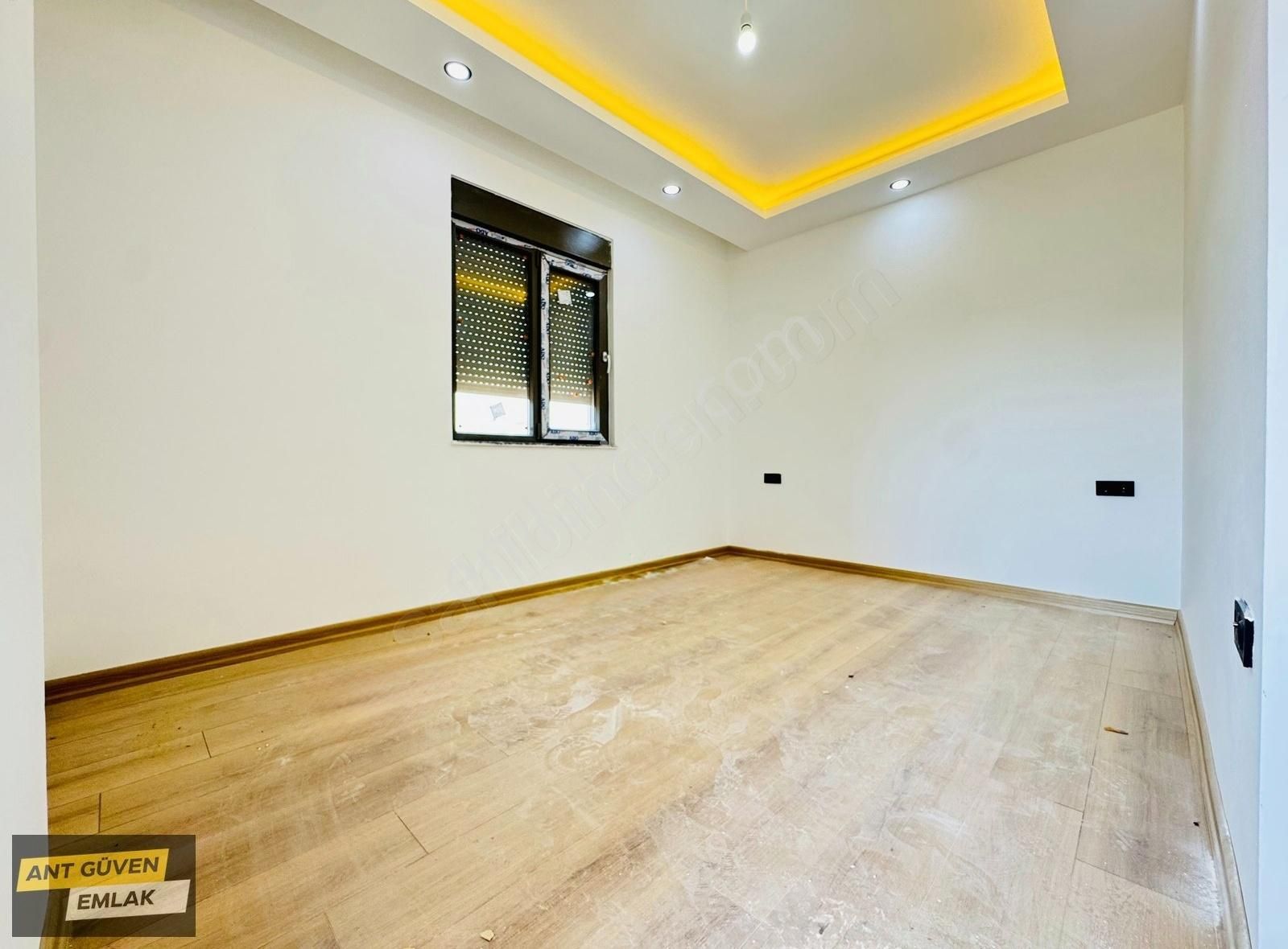 Havuzlu Yerden Istmalı Lüx Sitede E.banyolu Asansörlü 2+1 Arakat - Görsel 17