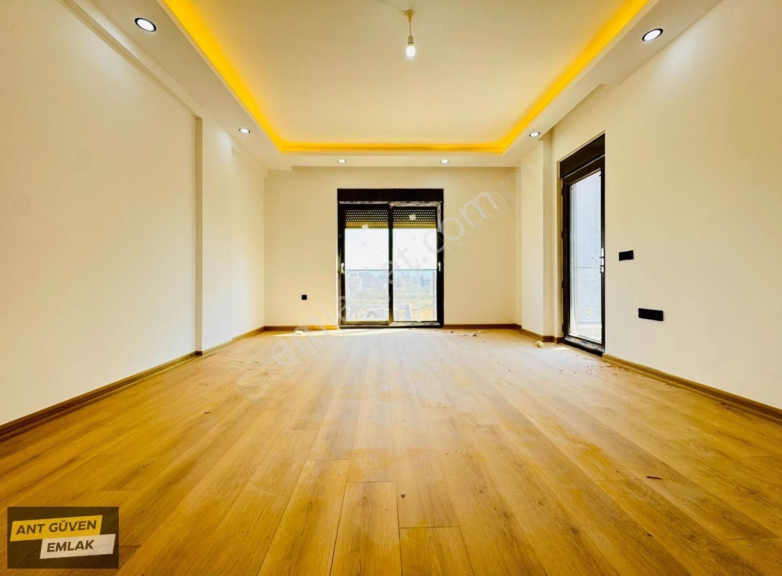 Havuzlu Yerden Istmalı Lüx Sitede E.banyolu Asansörlü 2+1 Arakat - Görsel 23