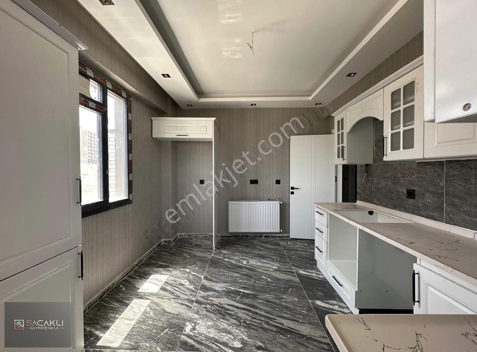 Kadir Saçaklı 2.35 M Sıfır 2+1 Daire - Görsel 23