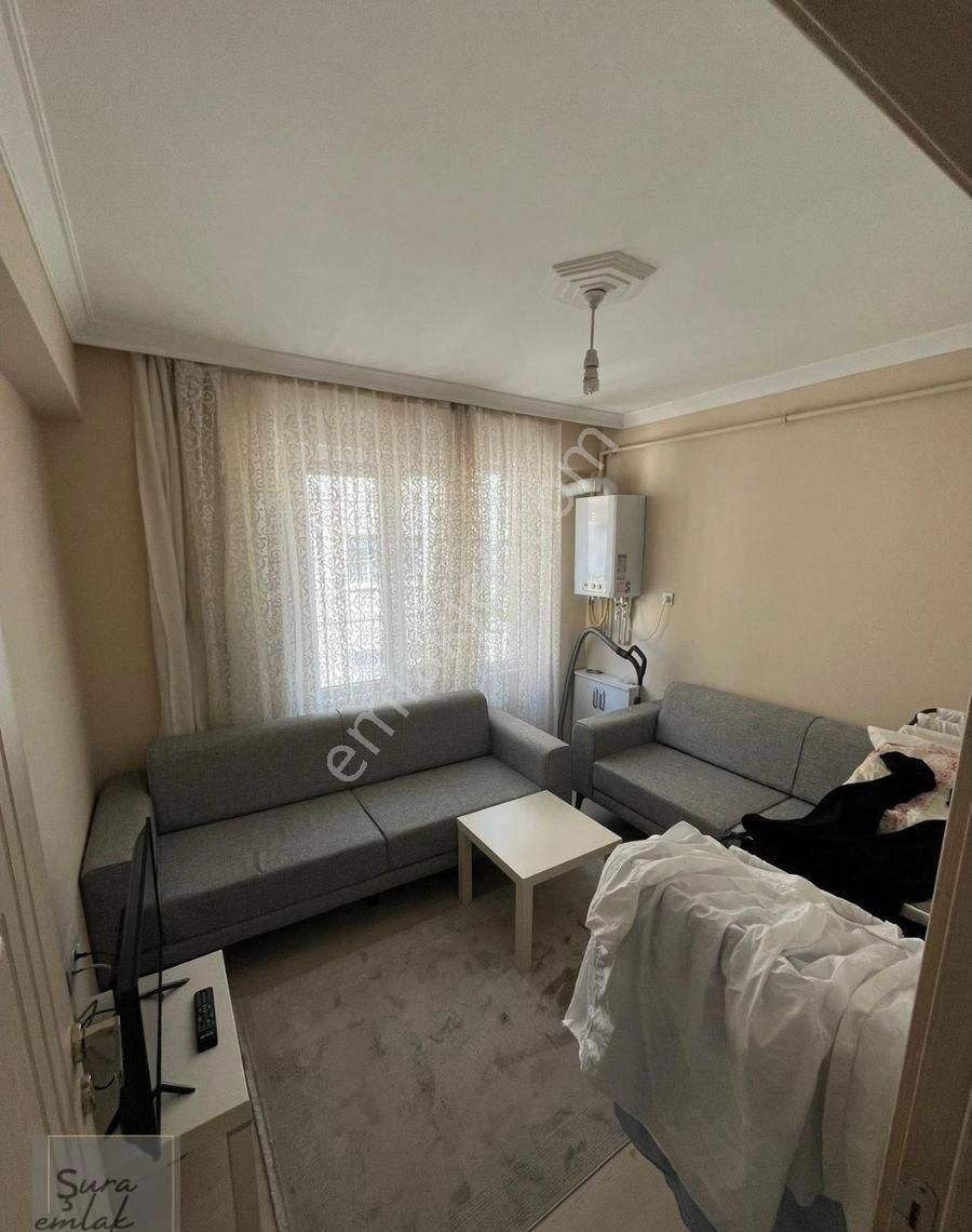 Erenköy Yıldırım Caddesi Satılık 1+1 Apart Daire