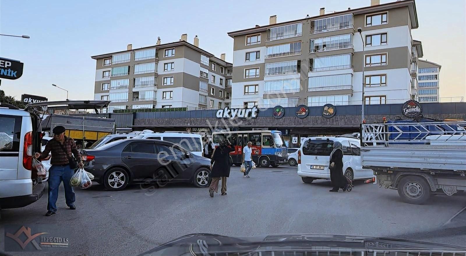 Osmangazi Biçkin Sok. Yüksek Giriş 3+1 Daire