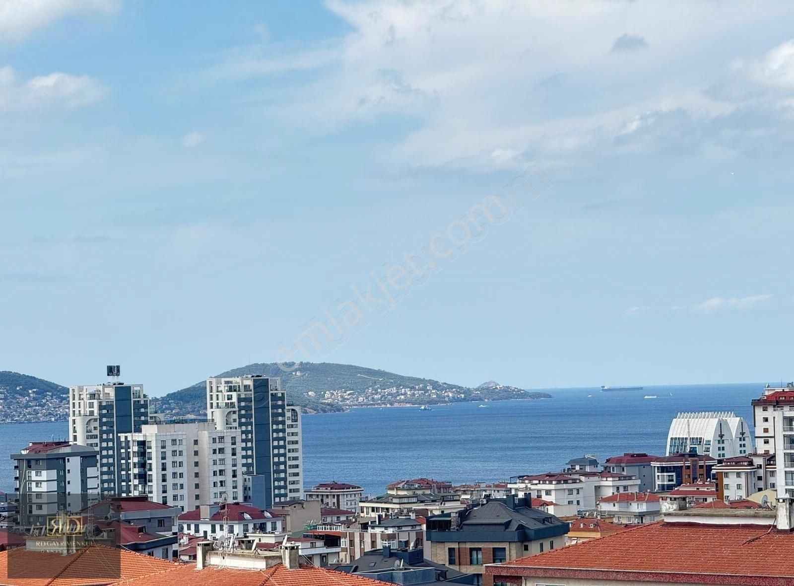 Rd'den Kartalda Deniz Gören 4+1 Dubleks Daire 160m²