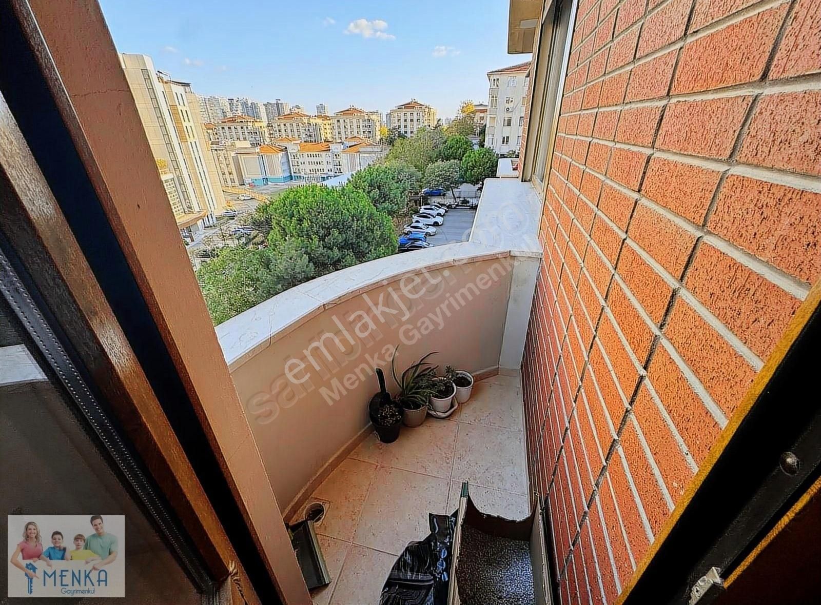 İstanbul Üsküdar Acıbadem Mahallesinde Satılık 3+1 Ferah Daire - Görsel 2