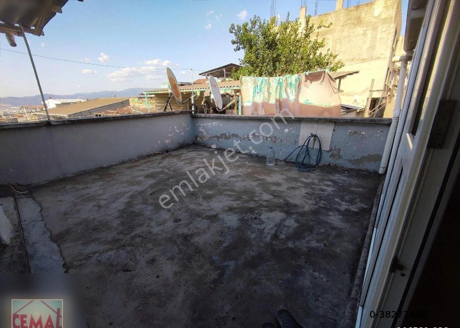 Cemal Emlak Bursa Yıldırım M.akif Ersoy 3.5 Katın 2.5 Kati His - Görsel 24