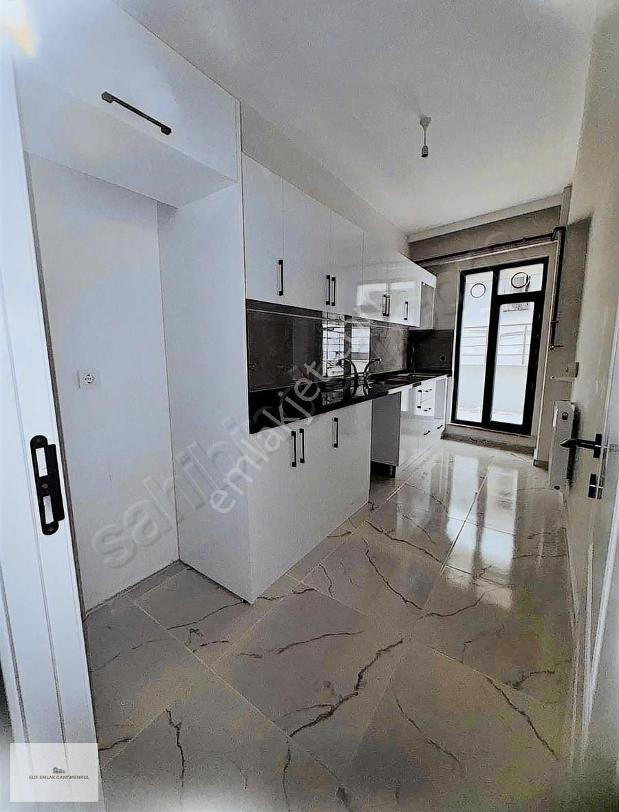 Kağıthane Ferman Caddesi 2 + 1 Bahçe Katı Kiralık Daire