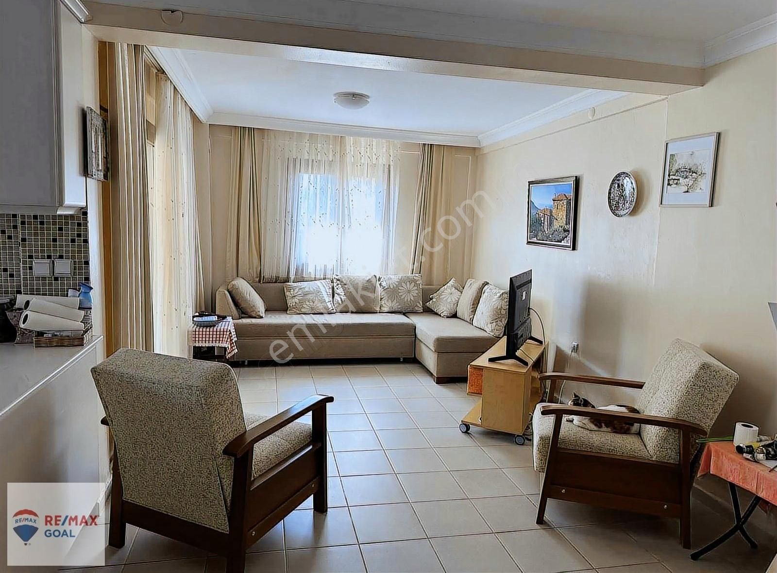 Parlamenterler Sitesi Ana Cadde Üzerinde Satılık Villa - Görsel 24