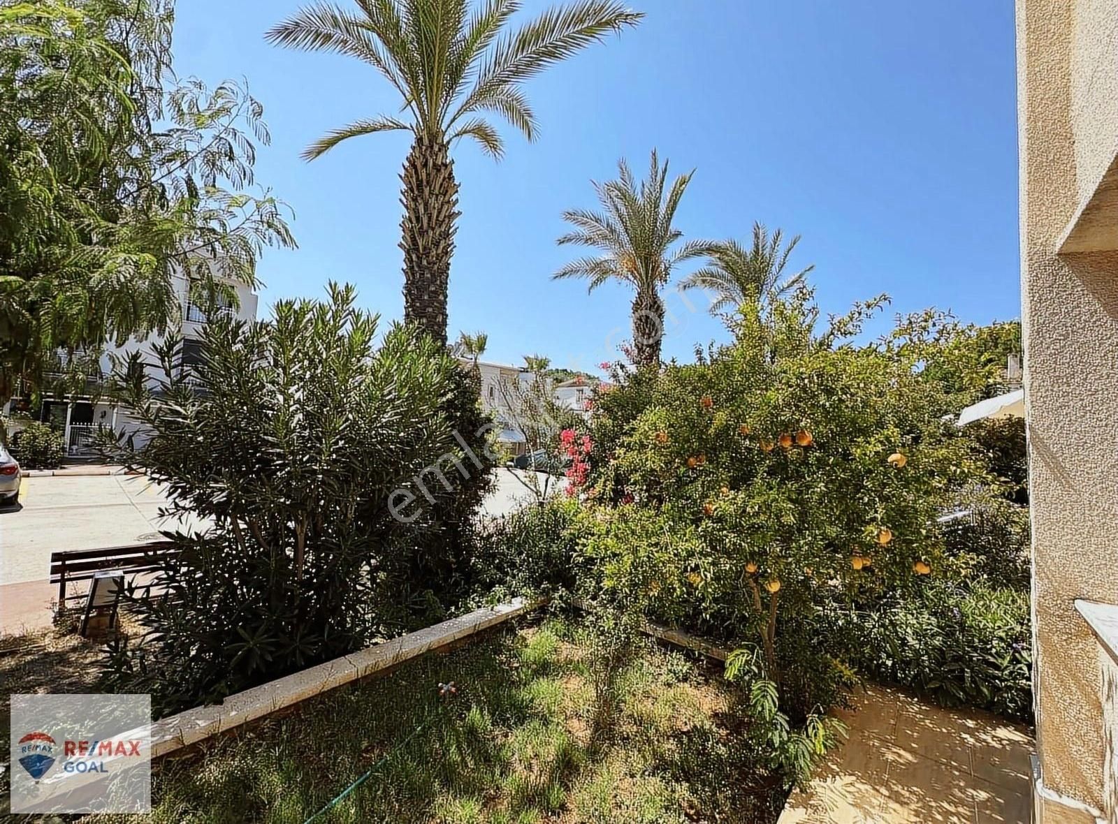 Parlamenterler Sitesi Ana Cadde Üzerinde Satılık Villa - Görsel 21