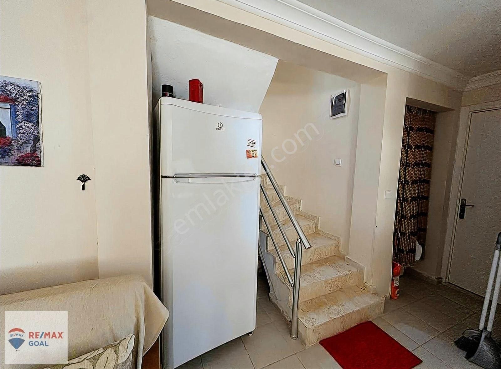 Parlamenterler Sitesi Ana Cadde Üzerinde Satılık Villa - Görsel 19